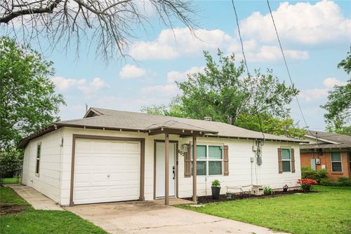 602 N Cates St, Decatur, TX, 76234-1016 | Card Image