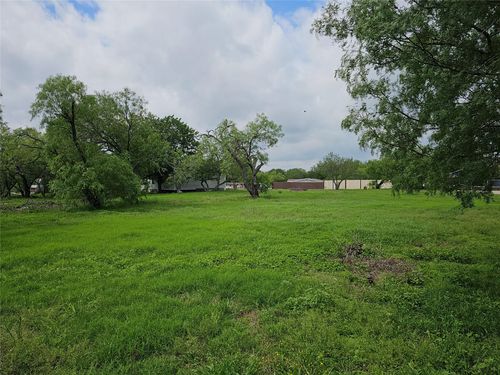 16 Still Meadow Cv, Dale, TX, 78616-2751 | Card Image
