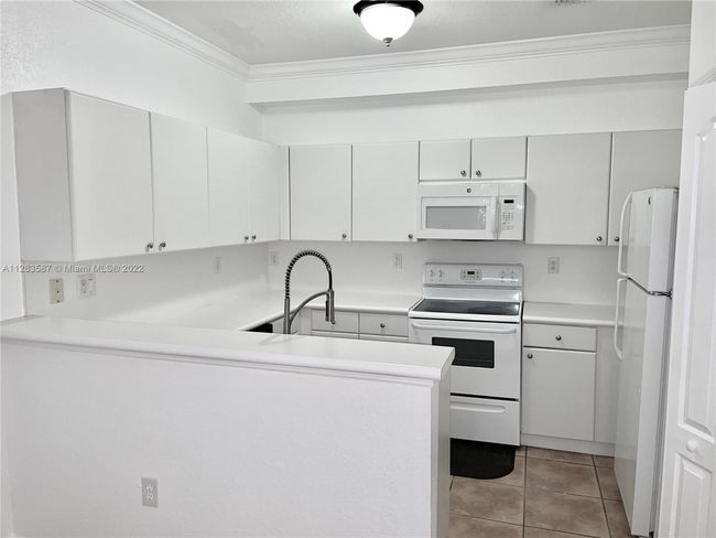 APT-202 - 4321 Sw 160 Th Ave, Condo with 2 bedrooms, 3 bathrooms and null parking in Miramar FL | Image 8