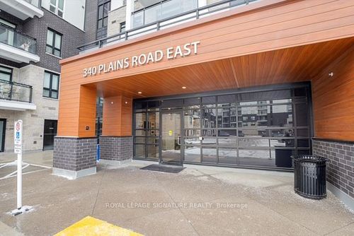 208-340 Plains Rd E, Burlington, ON, L7T0C2 | Card Image