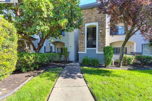 apt-1712-701 Gibson Dr, Roseville, CA, 95678-5746 | Card Image