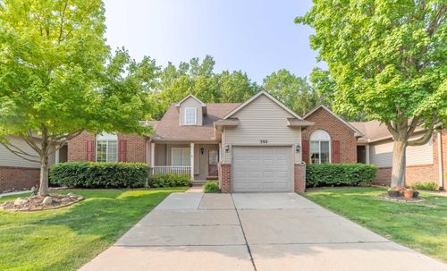 392 Woodfield Square Ln, Brighton, MI, 48116-4323 | Card Image
