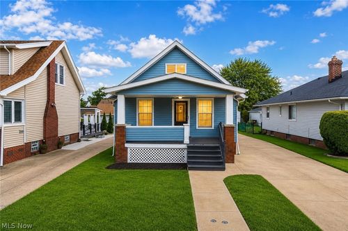 8012 Spring Garden Rd, Parma, OH, 44129-3636 | Card Image