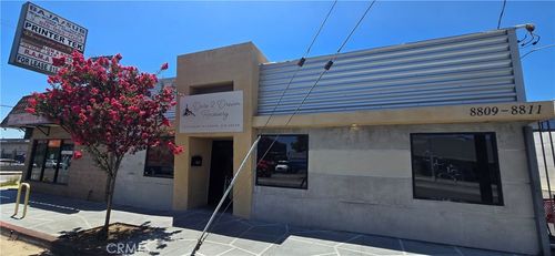 8805 Reseda Blvd, Northridge, CA, 91324-4040 | Card Image