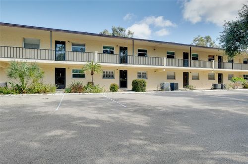 apt-303-2260 Stickney Point Rd, SARASOTA, FL, 34231-4040 | Card Image