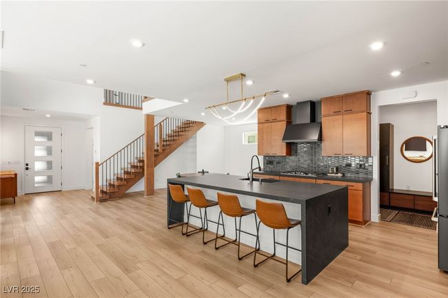 2578 Skylark Trail Street, House other with 4 bedrooms, 4 bathrooms and null parking in Henderson NV | Image 6