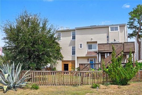 2220 Roanoke Ave, Virginia Beach, VA, 23455-1643 | Card Image