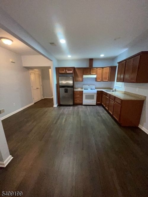 1519 Bower St, Linden, NJ, 07036-2505 | Card Image