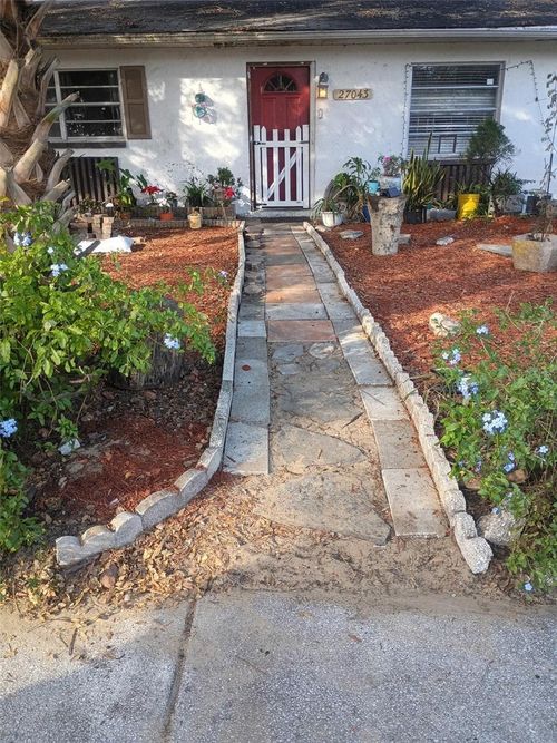 27043 Roper Rd, Brooksville, FL, 34602-7205 | Card Image