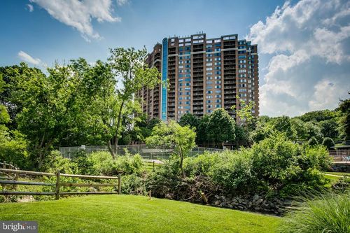 1908-10101 Grosvenor Place, ROCKVILLE, MD, 20852 | Card Image