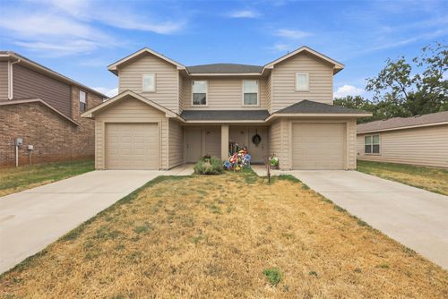 2805 W Washington St, Denison, TX, 75020-1329 | Card Image
