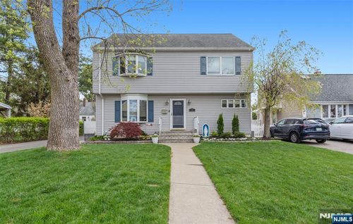 4 Lorelei Terrace, Lodi, NJ, 07644 | Card Image