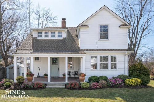 22828 Poplar Beach Drive Drive, St Clair Shores, MI, 48081 | Card Image