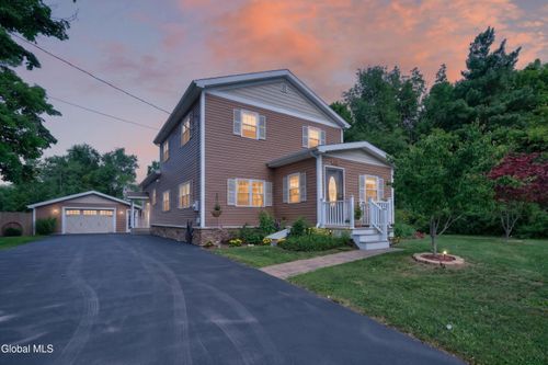 160 Hidley Rd, Wynantskill, NY, 12198-8064 | Card Image