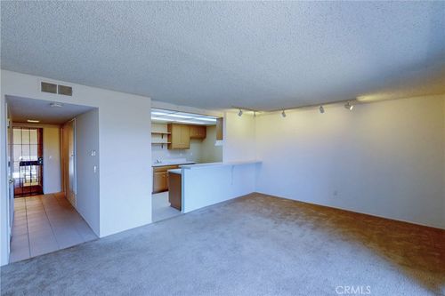 unit-88-6600 Warner Ave, Huntington Beach, CA, 92647-7921 | Card Image