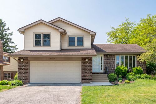 6133 Elm Ln, Matteson, IL, 60443-1321 | Card Image