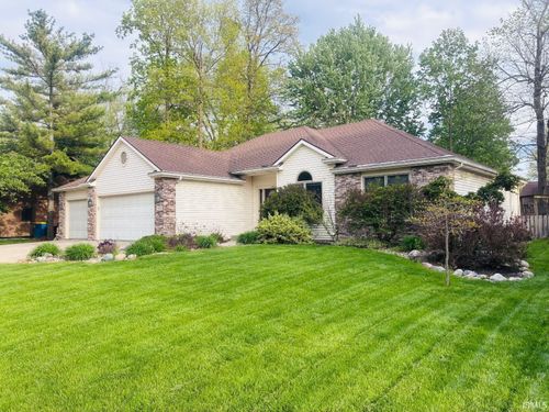 1401 Sanders Dr, Auburn, IN, 46706-3230 | Card Image