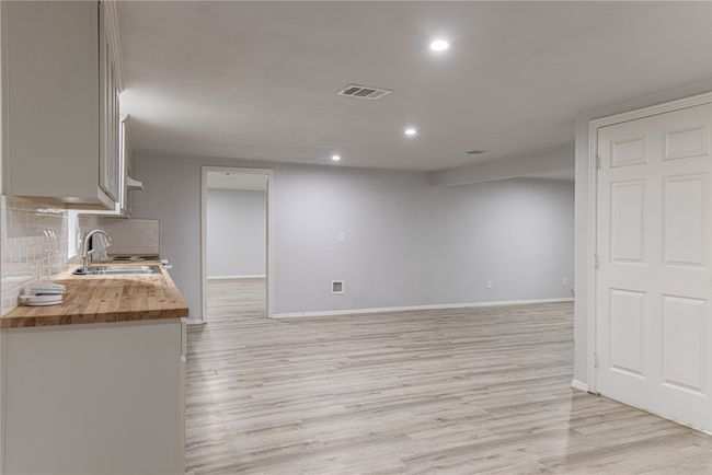 209 Pecan St, House other with 3 bedrooms, 1 bathrooms and null parking in Whitesboro TX | Image 10