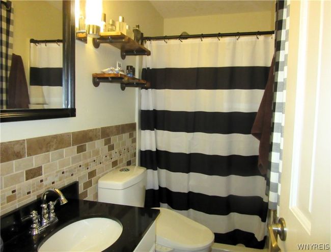All updated master bath. | Image 36