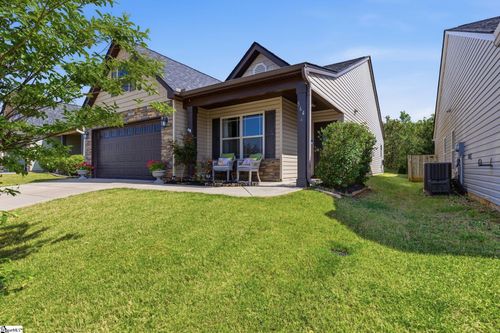 564 Thomas Edwards Ln, Greer, SC, 29651-7706 | Card Image