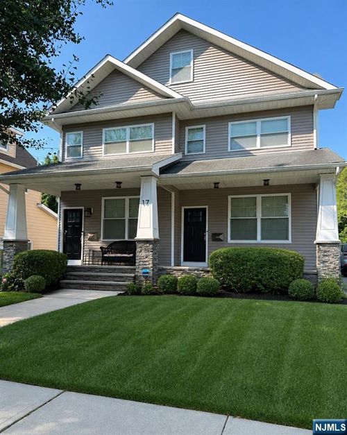 17 Sidney Ave, Rutherford, NJ, 07070-1231 | Card Image