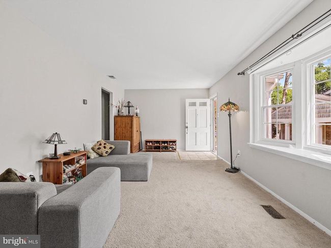5505 Woodenhawk Cir, Townhouse with 2 bedrooms, 2 bathrooms and null parking in COLUMBIA MD | Image 4