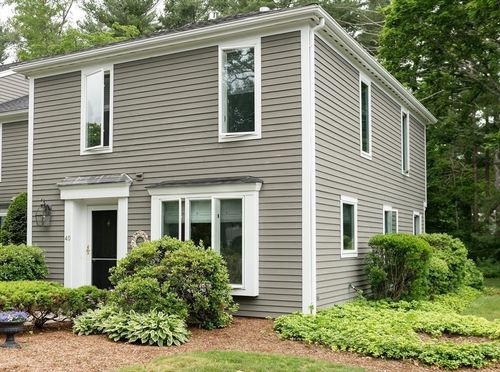 40-40 Bay Farm Rd, Duxbury, MA, 02332-4832 | Card Image