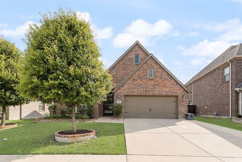 961 Canterbury Ln, Forney, TX, 75126-3854 | Card Image
