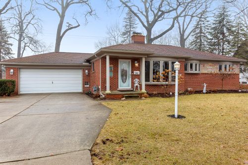 31043 Brown St, Garden City, MI, 48135-1404 | Card Image