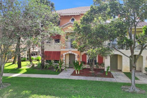 3915-3915 Passion Flower Rd, Coconut Creek, FL, 33073-4600 | Card Image