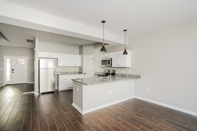 2101 Paddle Wheel Dr, House other with 3 bedrooms, 3 bathrooms and null parking in Jeffersonville IN | Image 6