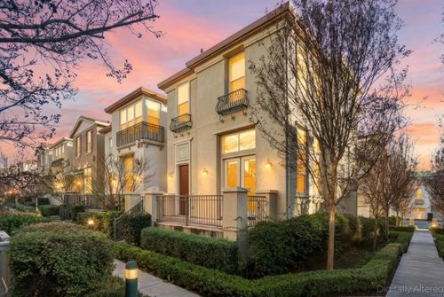 328 Heritage View Ter, San Jose, CA, 95125-6623 | Card Image