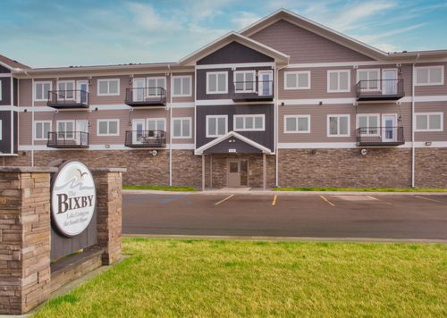 201-715 Lake Shore Dr Ne, Bemidji, MN, 56601 | Card Image