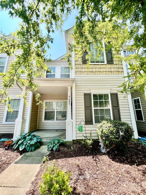 9605 Turning Wheel Dr, Charlotte, NC, 28214-0037 | Card Image