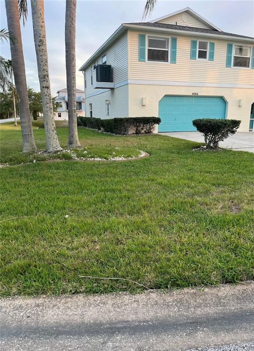 4066 Amberjack Dr, Hernando Beach, FL, 34607-3605 | Card Image