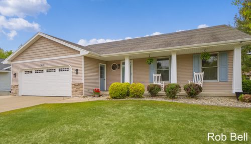 7474 Woodside Dr, Hudsonville, MI, 49426-9100 | Card Image