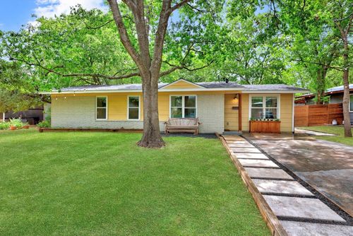 4706 Clawson Rd, Austin, TX, 78745-1707 | Card Image