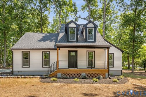 1 Long Leaf Ln, PALMYRA, VA, 22963-2215 | Card Image