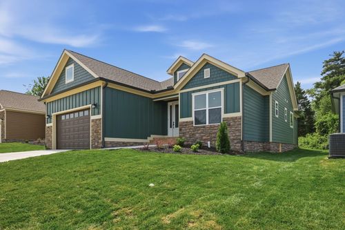 6829 Carnell Way, Chattanooga, TN, 37421-0600 | Card Image
