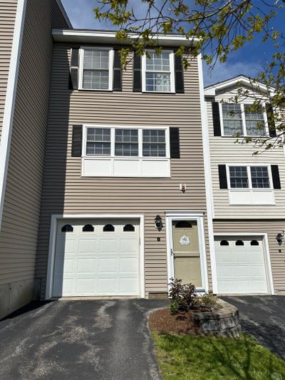 5 - 19 Dillon Way, Condo with 2 bedrooms, 1 bathrooms and null parking in Laconia NH | Image 1