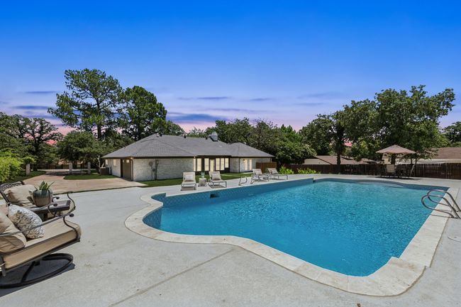 140 Cedarcrest Ln, House other with 4 bedrooms, 3 bathrooms and null parking in Double Oak TX | Image 8