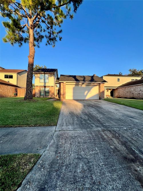 12419 Windy Wisp Ln, Houston, TX, 77071-2923 | Card Image