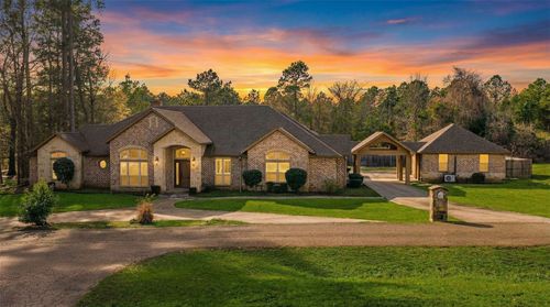 408 Gifford Ave, Daingerfield, TX, 75638-2428 | Card Image