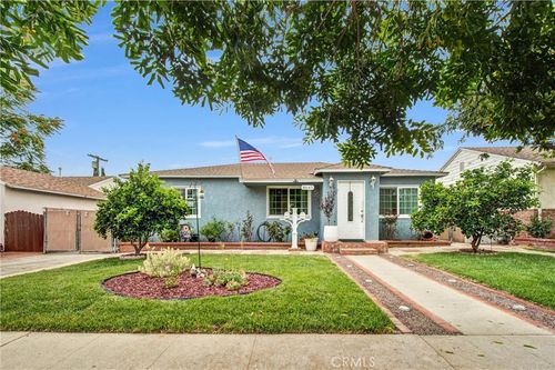 8645 Wakefield Ave, Panorama City, CA, 91402-3123 | Card Image