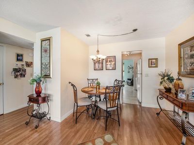 16 - 5217 81st Street N, Condo with 2 bedrooms, 2 bathrooms and null parking in St Petersburg FL | Image 3