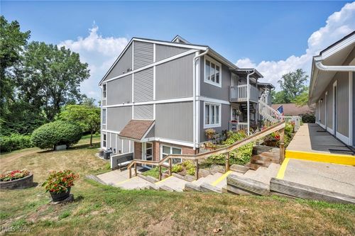unit-e-255 Portage Lakes Dr, Coventry Township, OH, 44319-2394 | Card Image