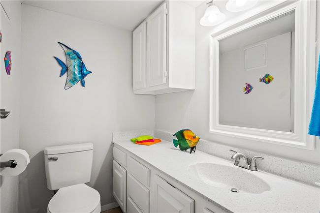 APT-332 - 5973 State Highway 361, Condo with 2 bedrooms, 2 bathrooms and null parking in Port Aransas TX | Image 26