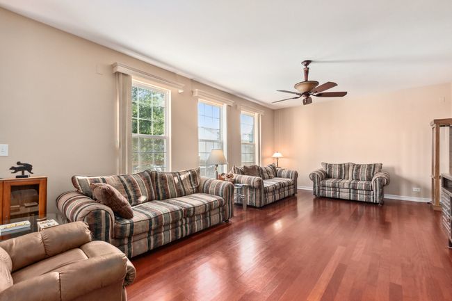 2013 Clarendon Ln, House other with 4 bedrooms, 4 bathrooms and 2 parking in Aurora IL | Image 6