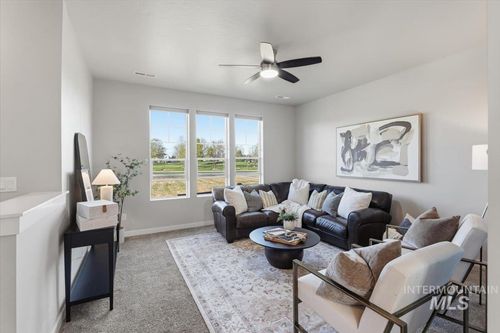 5764 W Stadium Ln, Eagle, ID, 83616 | Card Image