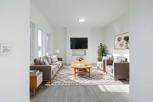 450 Heartland Cres, Cochrane, AB, T4C | Card Image